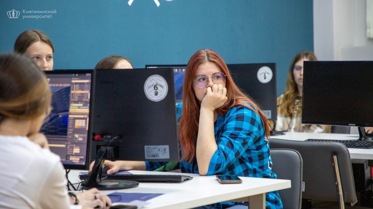 Подробнее о статье Играть и создавать: 💻 Погружение в мир геймдизайна