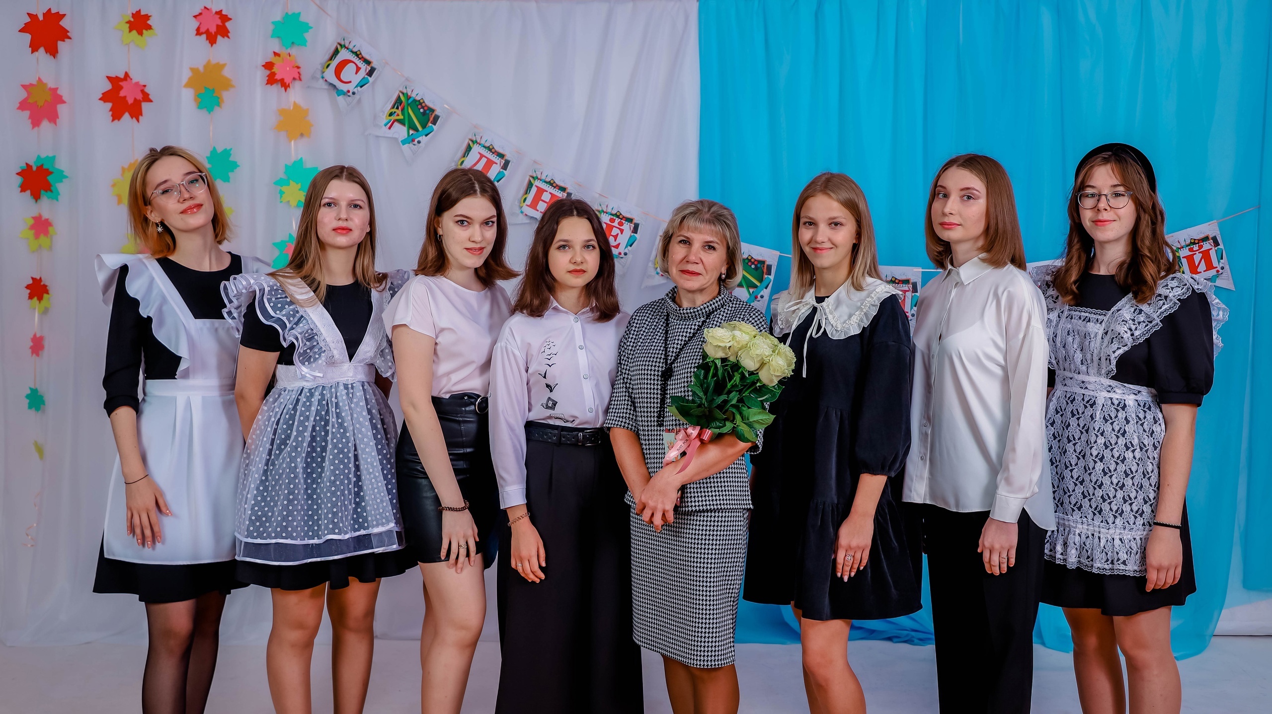 Подробнее о статье 💥💥💥2 сентября💥💥💥 IT-куб приглашает школьные классы на фотосессию 🌷»День знаний».