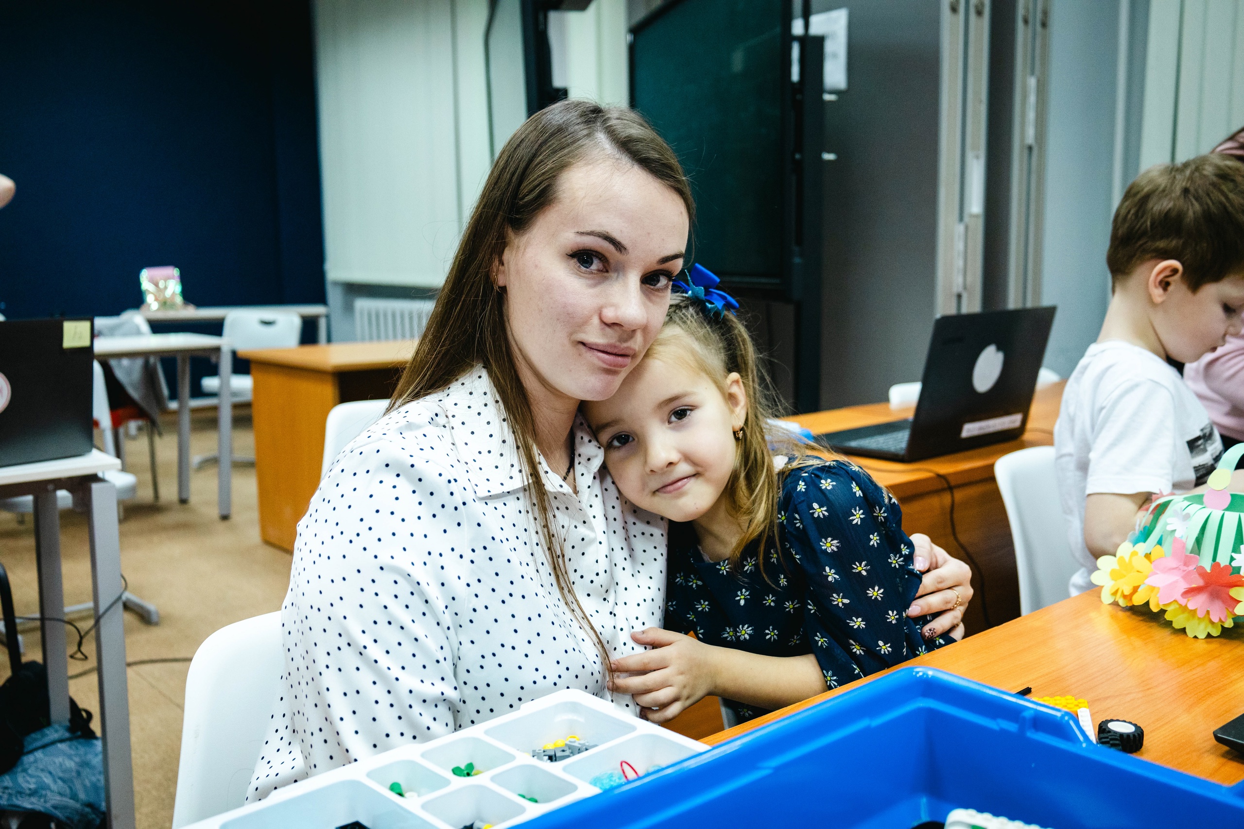 Подробнее о статье 🎉День Матери в IT-кубе!🎉